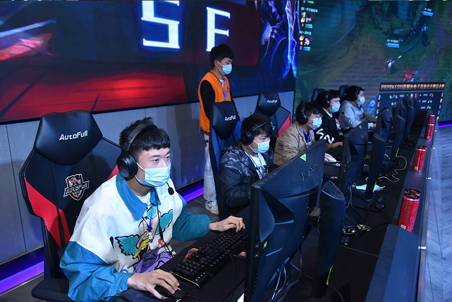 虽然比赛推 虽然比赛推