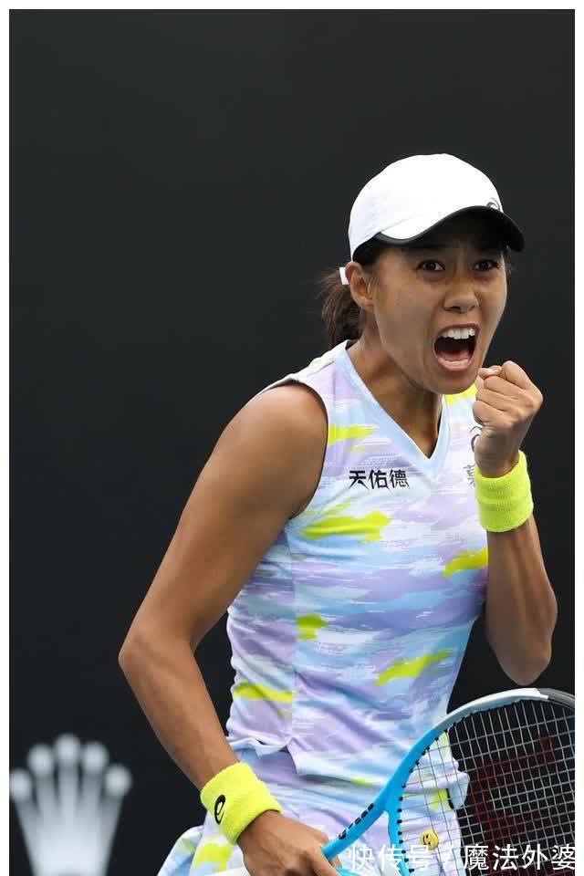 年轻球员在 年轻球员在