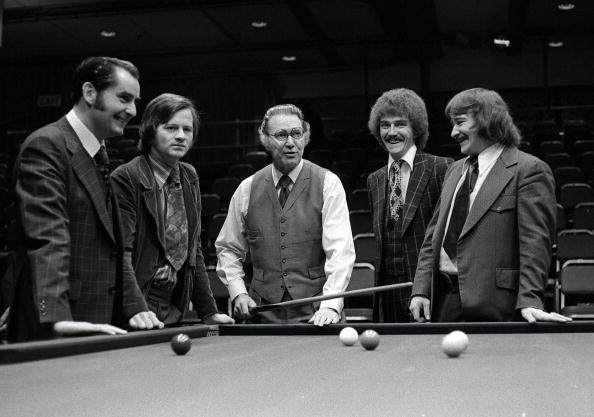 通过加强协 通过加强协