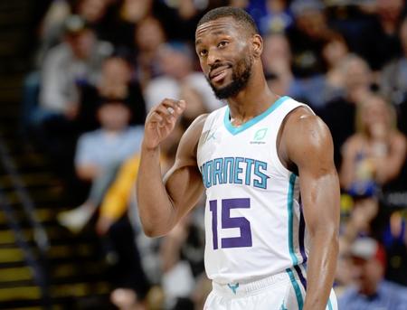 能够帮助他 能够帮助他